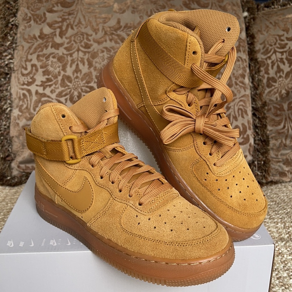 Nike Air Force 1 Hight LV8 3 Youth - Picture 8 of 16